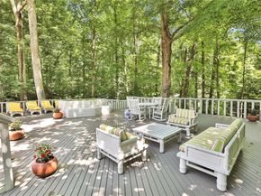 5 Deerfield Lane, Mamaroneck NY 10543