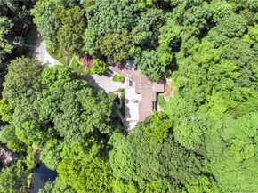 5 Deerfield Lane, Mamaroneck NY 10543