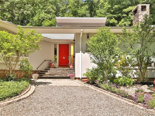 5 Deerfield Lane, Mamaroneck NY 10543