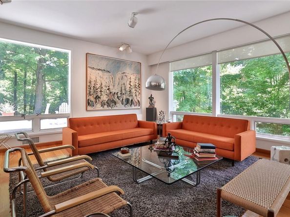 5 Deerfield Lane, Mamaroneck NY 10543