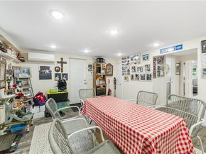 19 Halsey Place, Valhalla NY 10595