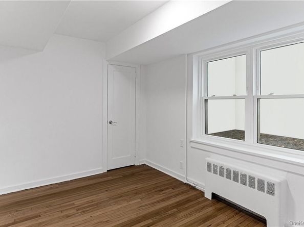 737 Tuckahoe Road 21, Yonkers NY 10710