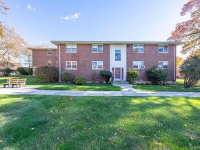 44 Dehaven Drive 1D, Yonkers NY 10703