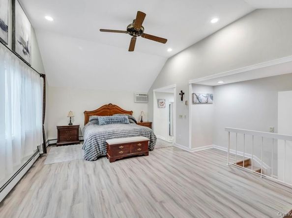 9 Kimberly Avenue Avenue, Farmingville NY 11738