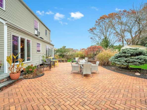 9 Kimberly Avenue Avenue, Farmingville NY 11738