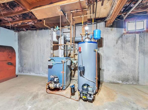 9 Kimberly Avenue Avenue, Farmingville NY 11738