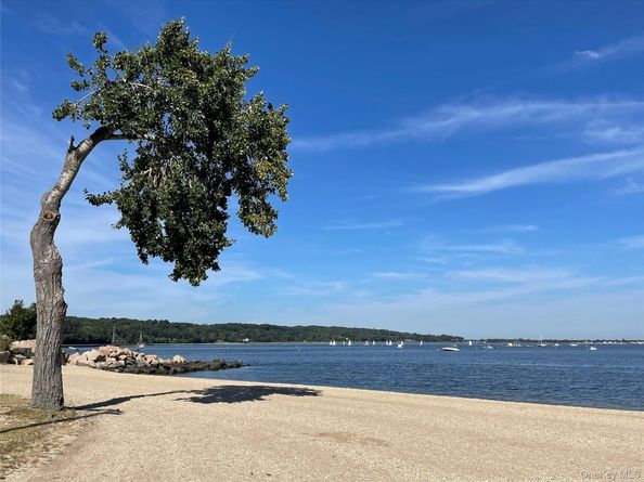 62 McCouns Lane, Oyster Bay NY 11771