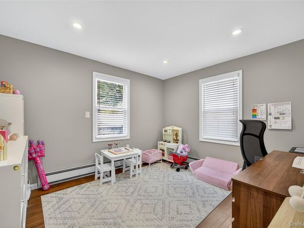 62 McCouns Lane, Oyster Bay NY 11771