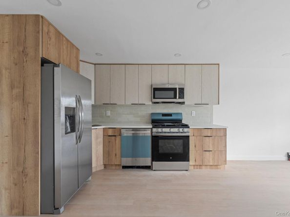 196 Shepherd Avenue, Brooklyn NY 11208