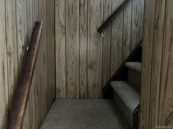 24302 Superior, Floral Park NY 11001