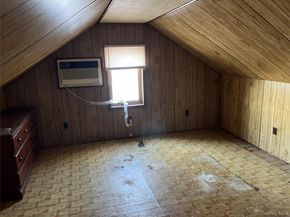 24302 Superior, Floral Park NY 11001