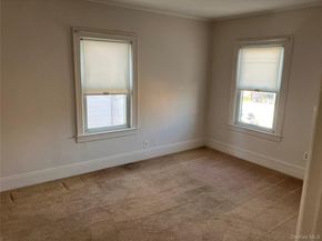 24302 Superior, Floral Park NY 11001