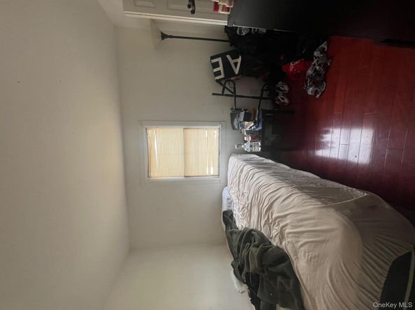 240 Oakley Avenue, Hempstead NY 11003