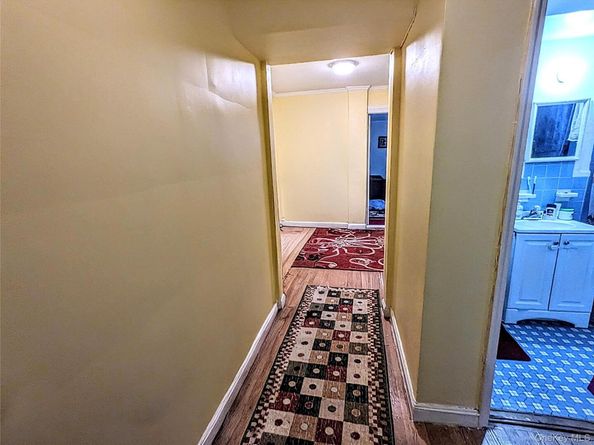 98-76 Queens boulevard 5 N, Rego Park NY 11374