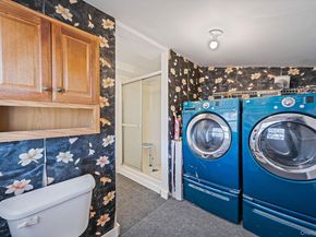 1401 Race Avenue, Medford NY 11763