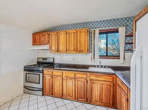 1401 Race Avenue, Medford NY 11763