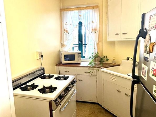 1545 Unionport Road 6B, Bronx NY 10462