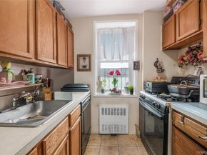 679 Warburton Avenue 1M, Yonkers NY 10701