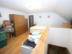 878 County Line Road, Amityville NY 11701