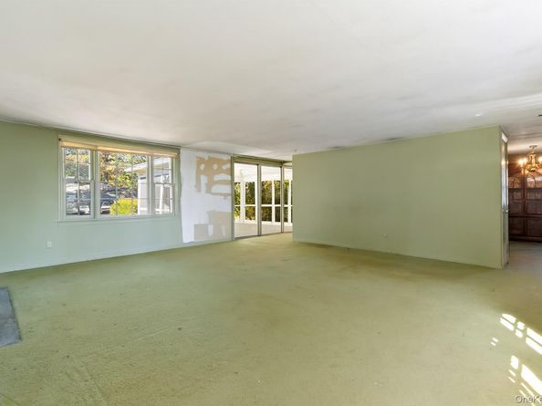 87 Rockledge Road, Bronxville NY 10708