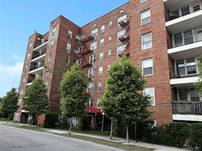 84-70 129 St 6J, Kew Gardens NY 11415