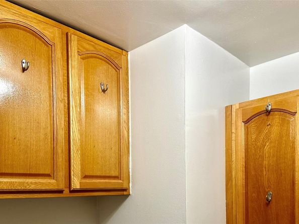 84-70 129 St 6J, Kew Gardens NY 11415