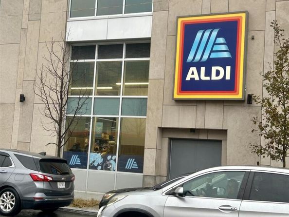 89-00 170 Street 6G, Jamaica Hills NY 11432