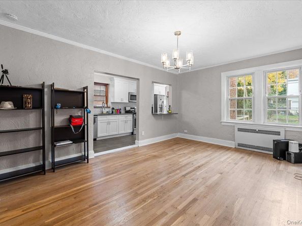 128 Kimball Terrace, Yonkers NY 10704