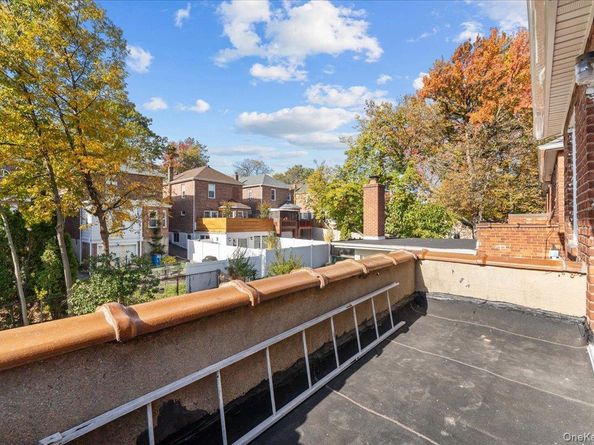 128 Kimball Terrace, Yonkers NY 10704