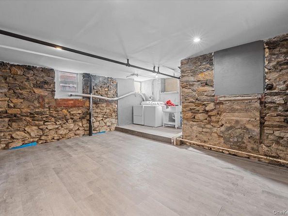 128 Kimball Terrace, Yonkers NY 10704