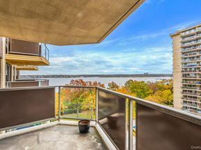 18-05 215th Street 8K, Bayside NY 11360