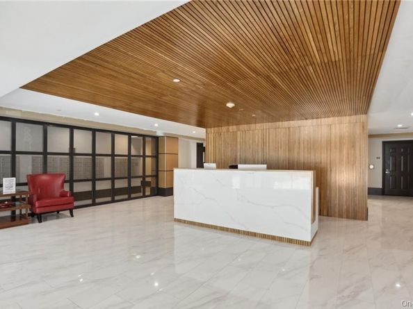 300 Mamaroneck Avenue 831, White Plains NY 10605