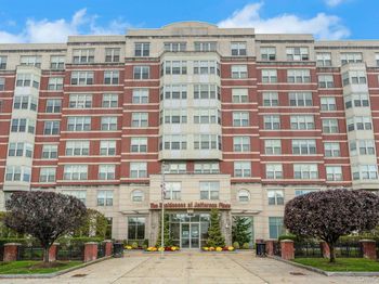 300 Mamaroneck Avenue