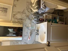 21215 104th Road, Queens Village NY 11429