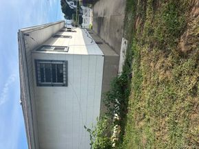 21215 104th Road, Queens Village NY 11429