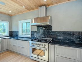 141A N Ferry Road, Shelter Island NY 11964