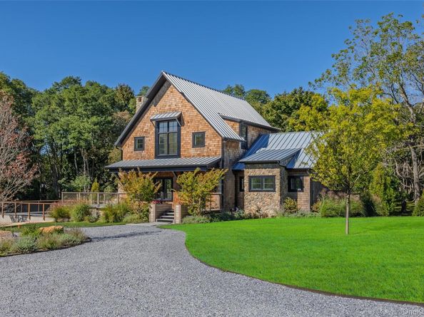 141A N Ferry Road, Shelter Island NY 11964