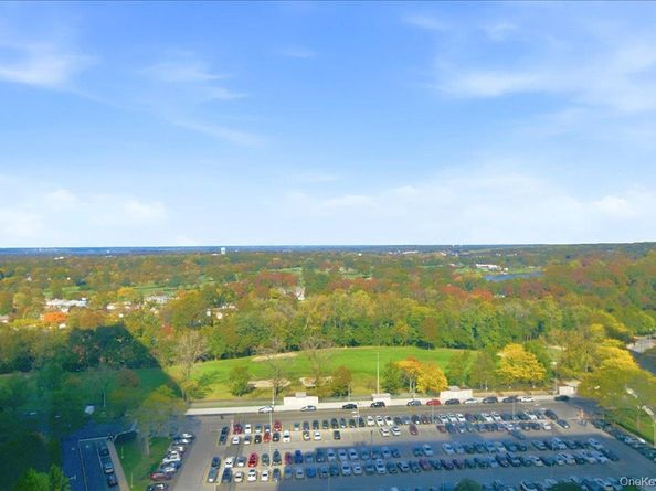 27010 Grand Central Parkway 21M, Floral Park NY 11005