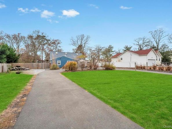 154 Woodland Avenue, Central Islip NY 11722