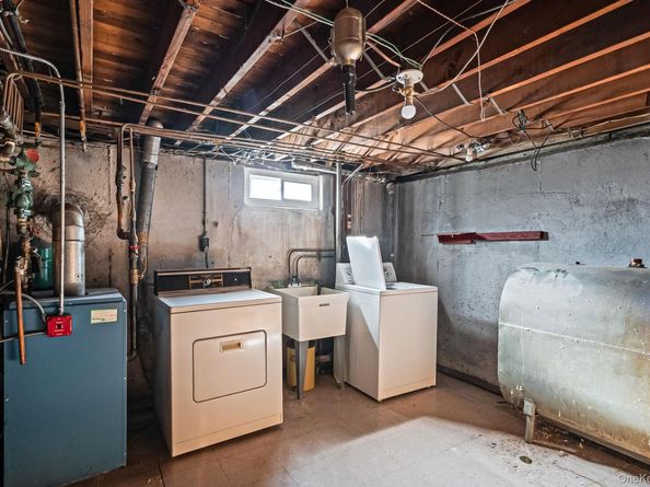 78 Patton Boulevard, New Hyde Park NY 11040