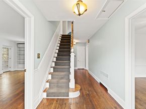 1 Winslow Circle, Tuckahoe NY 10707