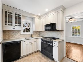 1 Winslow Circle, Tuckahoe NY 10707