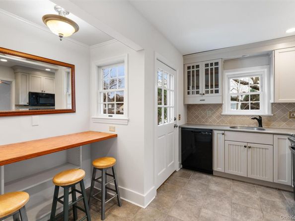 1 Winslow Circle, Tuckahoe NY 10707