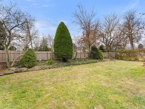 1 Winslow Circle, Tuckahoe NY 10707