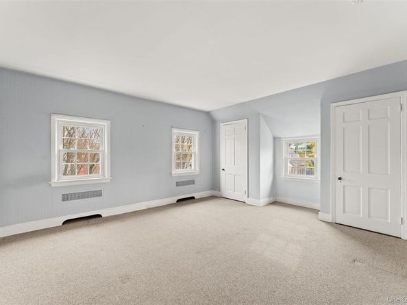 1 Winslow Circle, Tuckahoe NY 10707