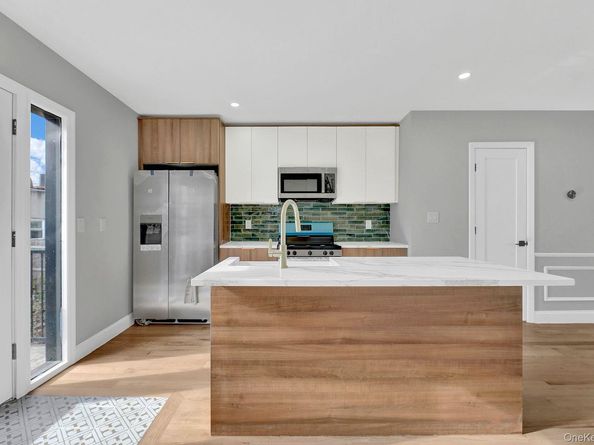 217-14 133rd Road, Springfield Gardens NY 11413