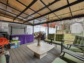 6239 Douglaston Parkway 19, Douglaston NY 11362