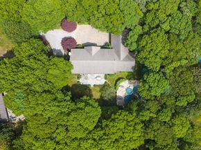 10 Emerson Court, Hampton Bays NY 11946