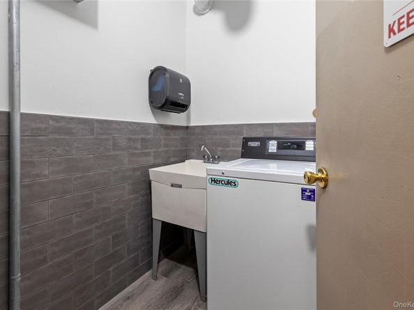 711 Shore Road 3B, Long Beach NY 11561