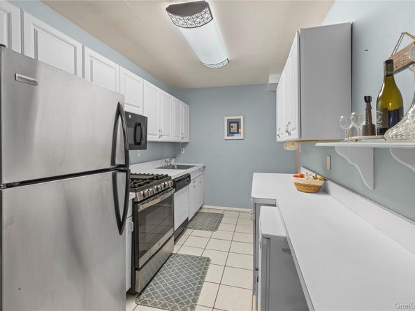 711 Shore Road 3B, Long Beach NY 11561